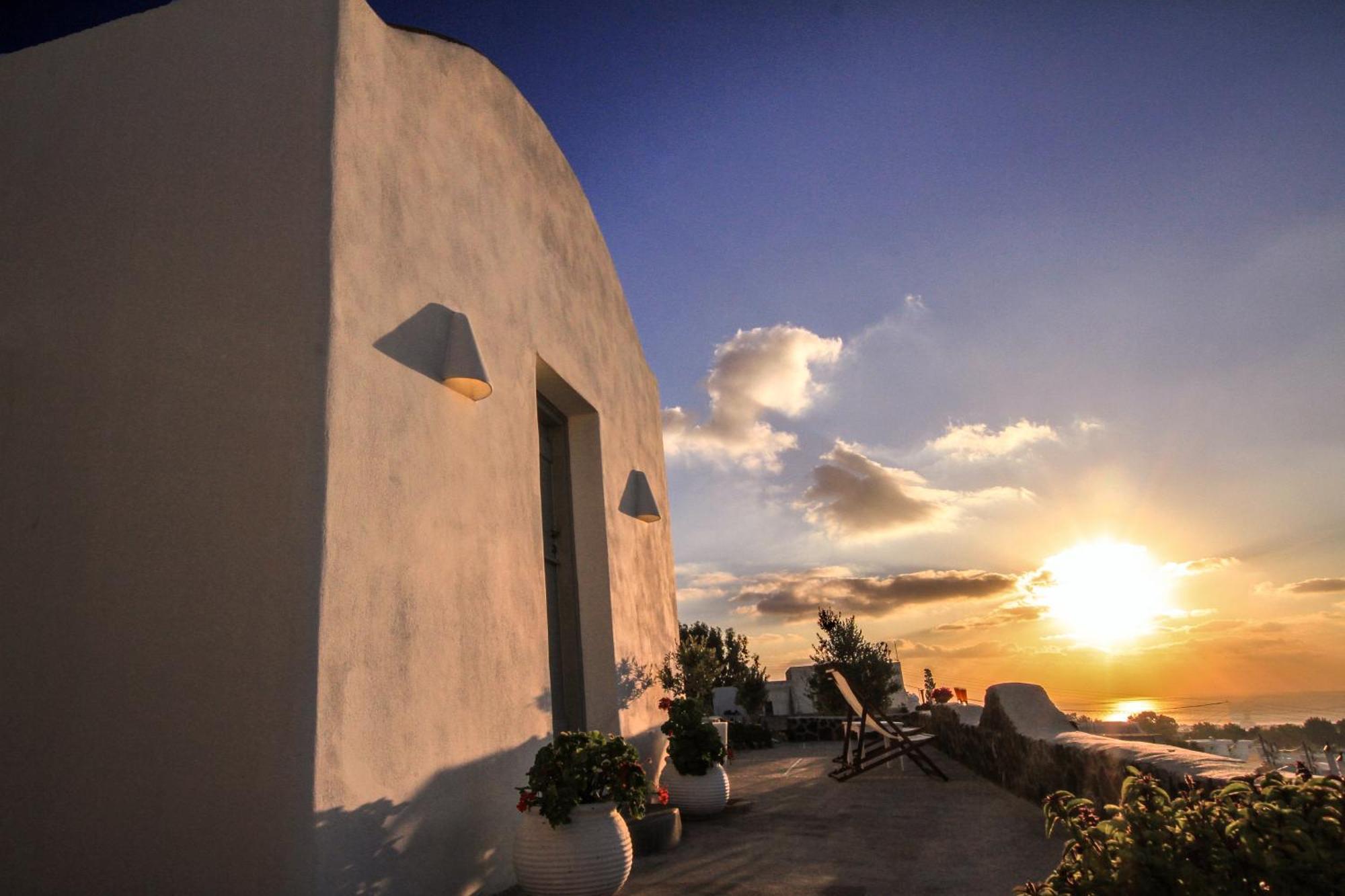 Shades Of White Villas Emporio  Екстериор снимка