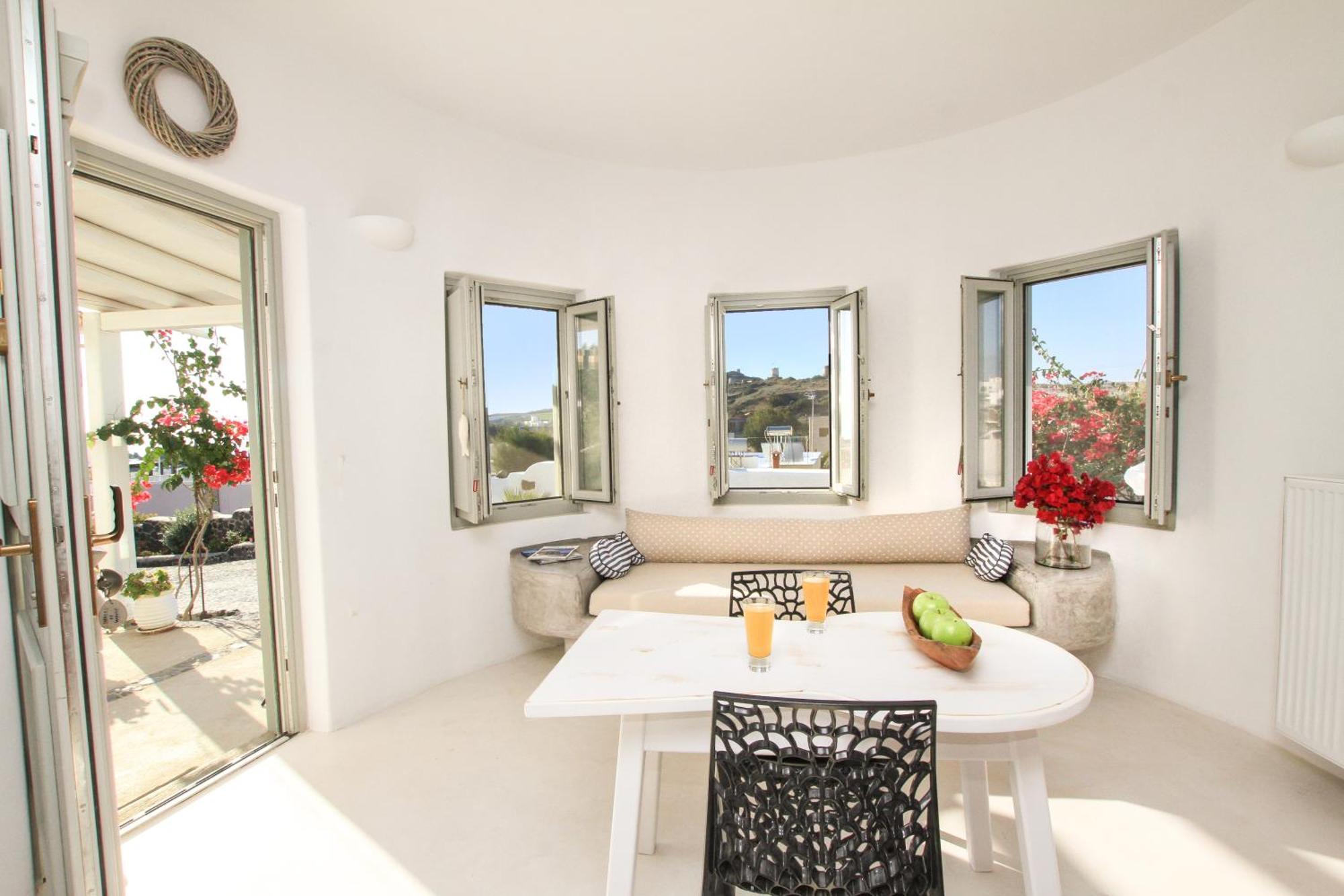 Shades Of White Villas Emporio  Екстериор снимка